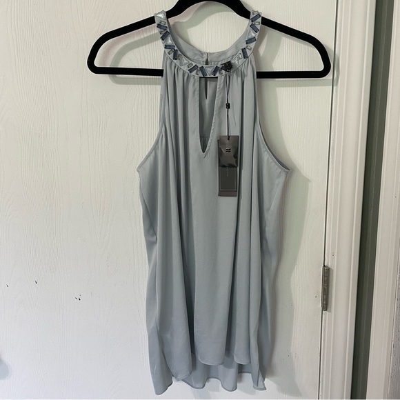 BCBG Max Azria NWT Light Blue Bejeweled Razorback Top Size Medium - Picture 3 of 8